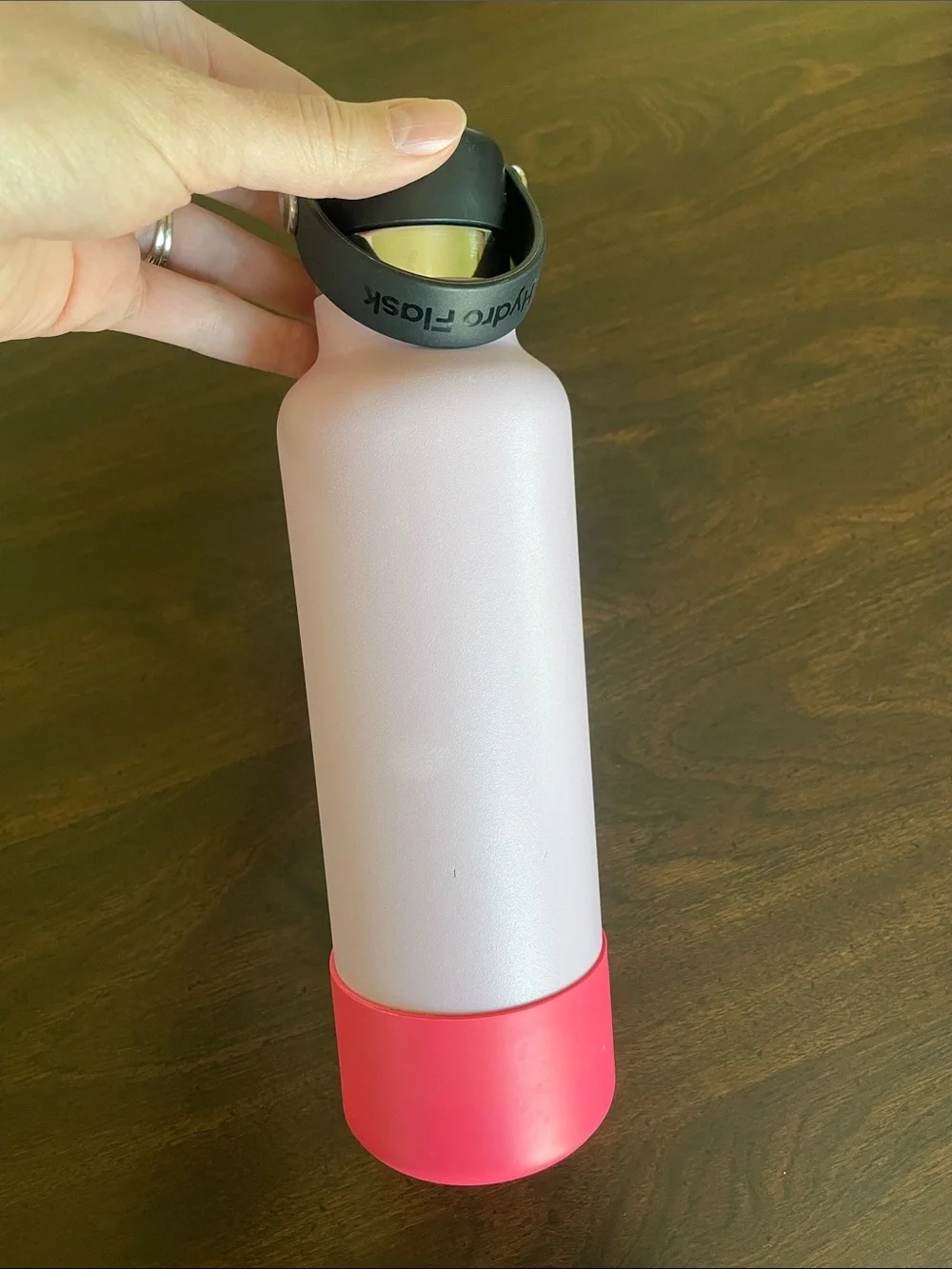 Hydro Flask Lilac Bottle with Pink Boot 21 oz Standard Mouth Outdoor Hiking